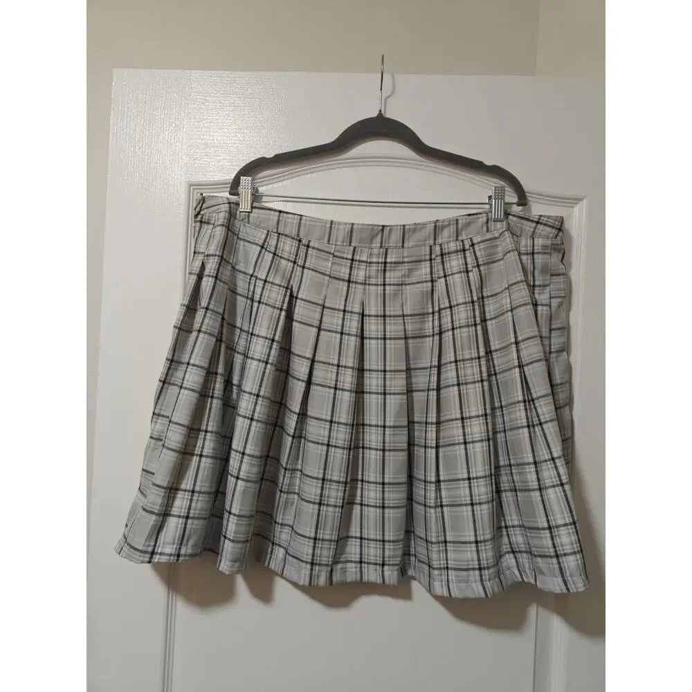 Forever 21 Grey Pleated Plaid Mini Skirt Size 3XL NWT Vintage Grunge Clueless